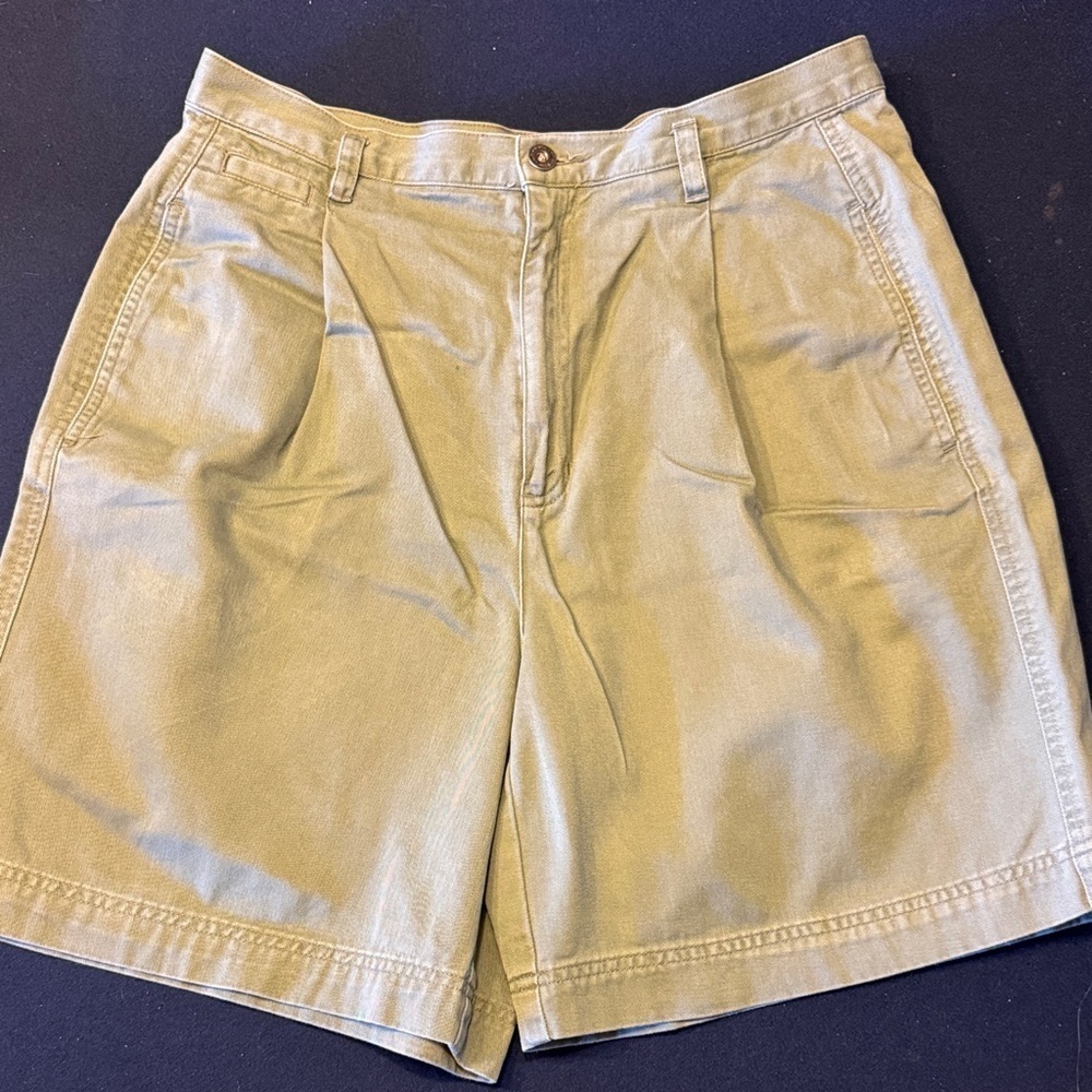 Liz Claiborne Forest Green Women's Shorts / DG84
